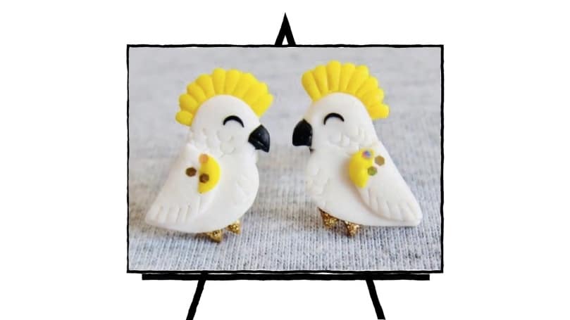 image of cockatoo sculpted in clay